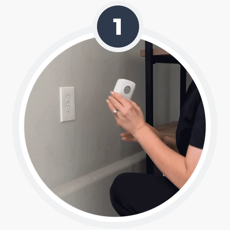 Plugging StopWatt into a wall outlet